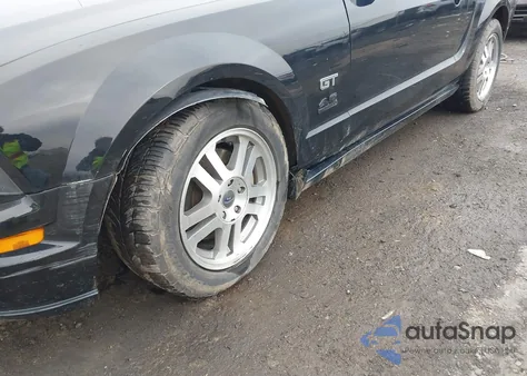 2005 Ford Mustang Gt from USA, damaged, VIN 1ZVFT85H955166216